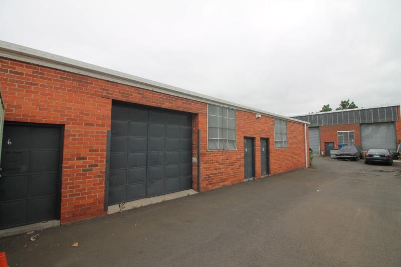 Click to view all images Unit 8/19 Green Street Doveton VIC 3177 - Image 1