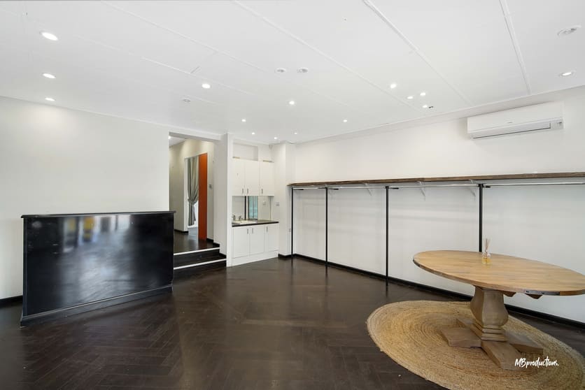 Click to view all images 2/115 Corrimal Street Wollongong NSW 2500 - Image 3