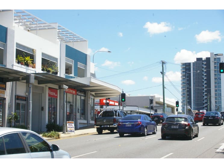Click to view all images 3/915 Stanley Street East Brisbane QLD 4169 - Image 1