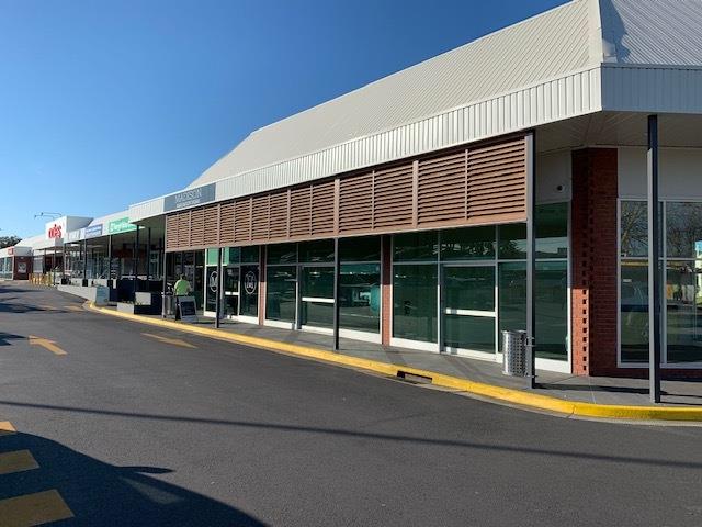 Click to view all images 8/330 Urana Road Lavington NSW 2641 - Image 2