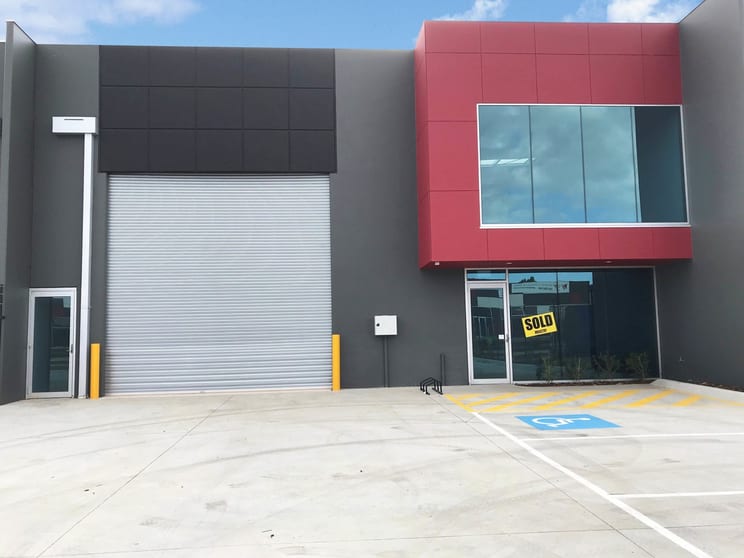 2/6 Leader Street Truganina VIC 3029 - Image 1