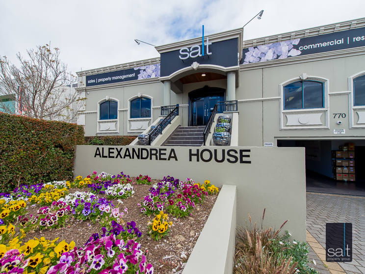 Click to view all images 4/770 Canning Highway Applecross WA 6153 - Image 2