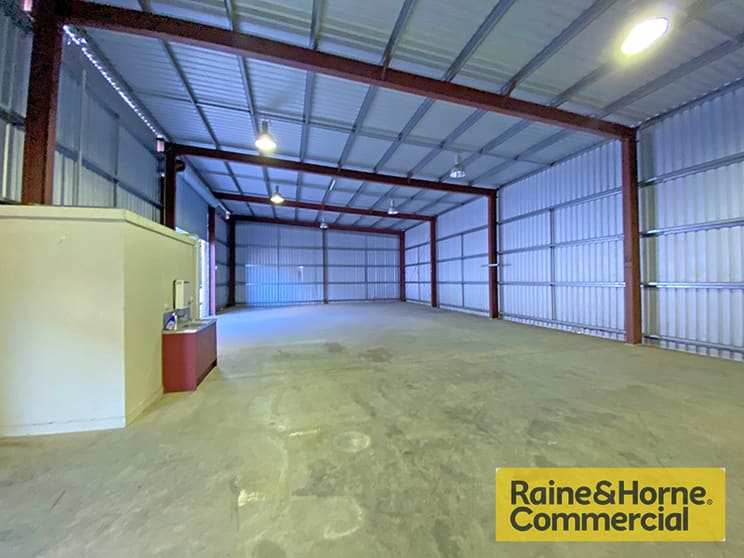4/25-27 Robson Street Clontarf QLD 4019 - Image 2