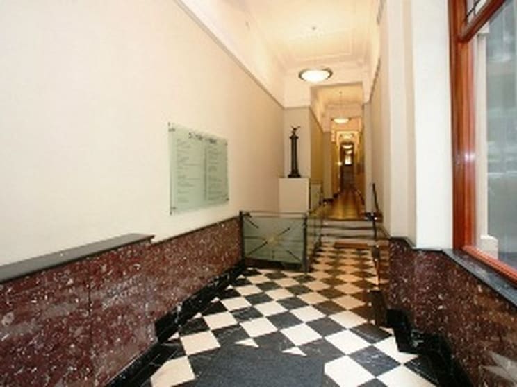 Click to view all images 706/74 Pitt Street Sydney NSW 2000 - Image 3