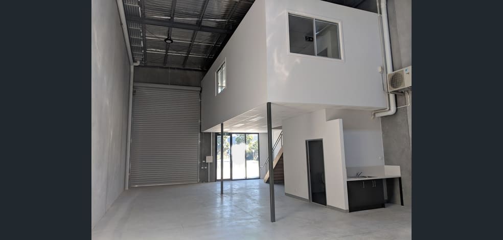 Click to view all images 6 Ginibi Drive Altona North VIC 3025 - Image 3