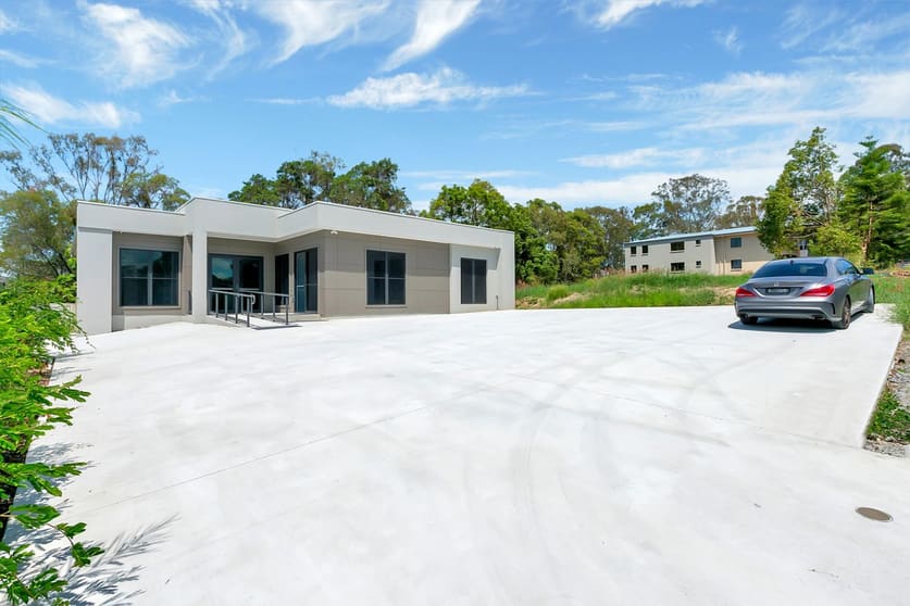 Click to view all images 14A Nerang Street Nerang QLD 4211 - Image 1