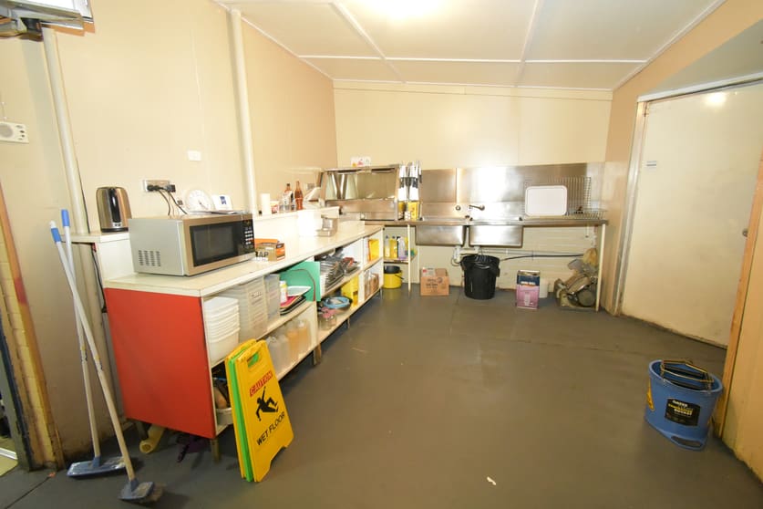 Click to view all images 66 BURKE STREET Wangaratta VIC 3677 - Image 3