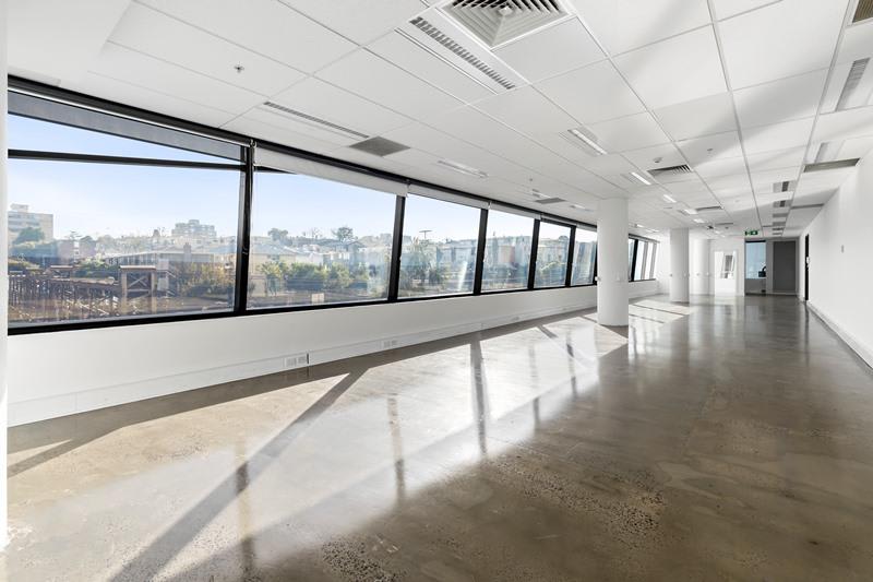 Click to view all images 7 Yarra Street South Yarra VIC 3141 - Image 3