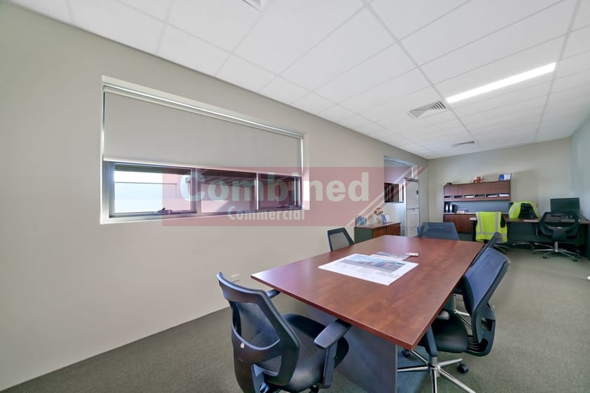 Click to view all images 11 Mount Erin Road Campbelltown NSW 2560 - Image 2