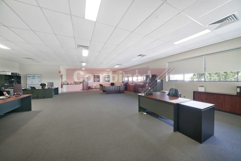 Click to view all images 11 Mount Erin Road Campbelltown NSW 2560 - Image 3