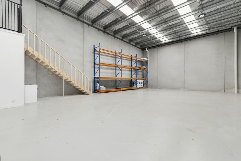 Click to view all images 2/2 Cannery Court Tyabb VIC 3913 - Image 2