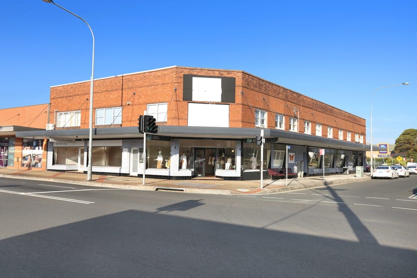 Click to view all images 1/112-116 Princes Highway Fairy Meadow NSW 2519 - Image 2