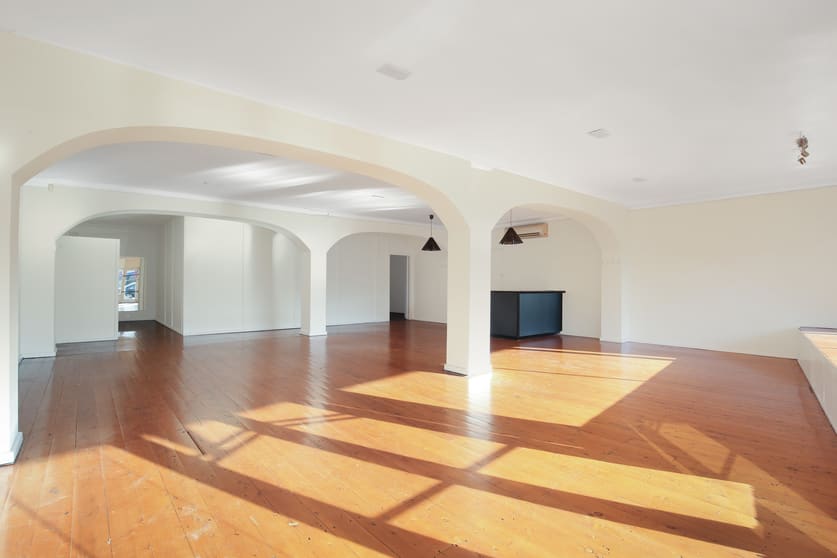 Click to view all images 1/112-116 Princes Highway Fairy Meadow NSW 2519 - Image 3