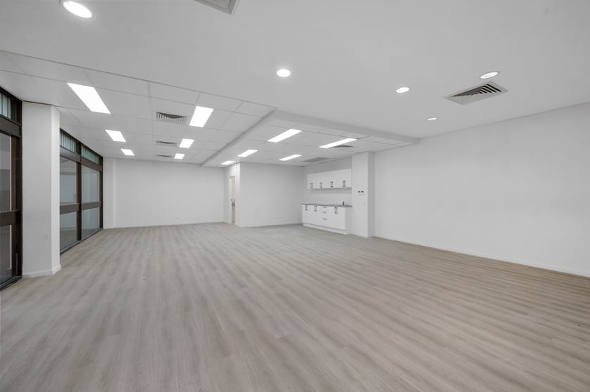 Click to view all images 57 Mitchell Street North Ward QLD 4810 - Image 2