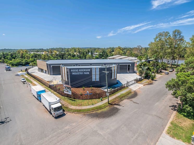 Click to view all images 13/40 Counihan Road Seventeen Mile Rocks QLD 4073 - Image 3