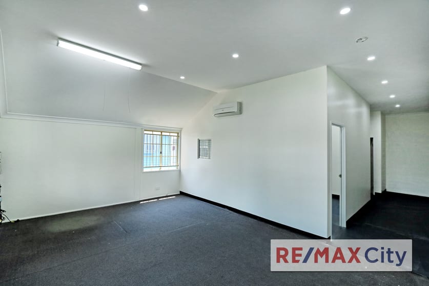 Shop 1/40 Gladstone Road Highgate Hill QLD 4101 - Image 3
