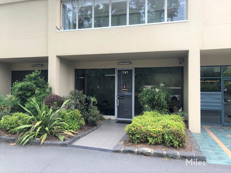 Click to view all images 13/247 Rathdowne Street Carlton VIC 3053 - Image 1