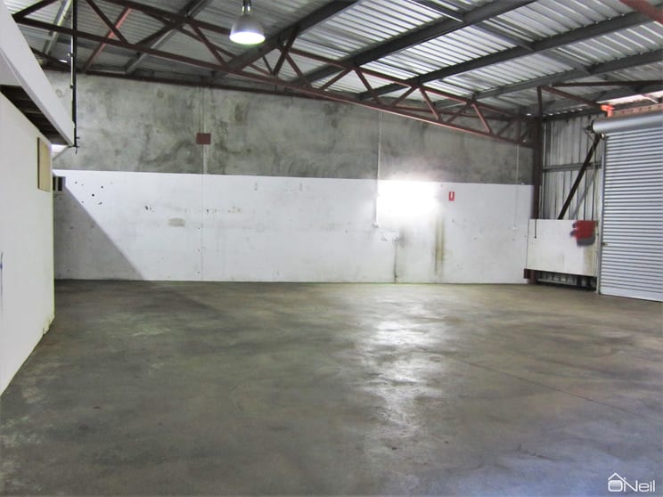 Click to view all images 1/25 Hanson Street Maddington WA 6109 - Image 2