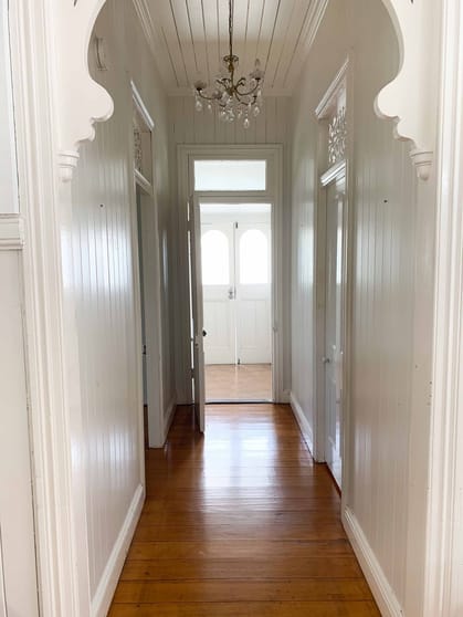 Click to view all images 74 Cleveland St Stones Corner QLD 4120 - Image 1