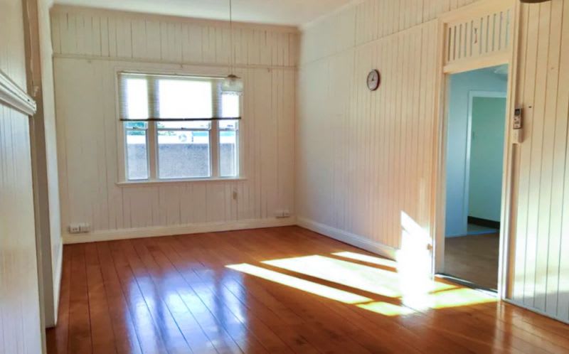 Click to view all images 74 Cleveland St Stones Corner QLD 4120 - Image 2