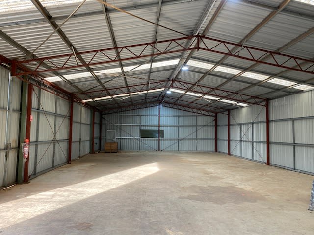 Click to view all images 16 Quarry Way Greenfields WA 6210 - Image 2