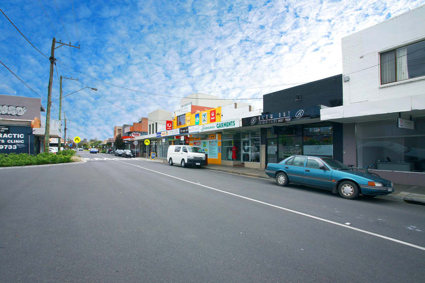 Click to view all images 47A Patterson Road Bentleigh VIC 3204 - Image 2