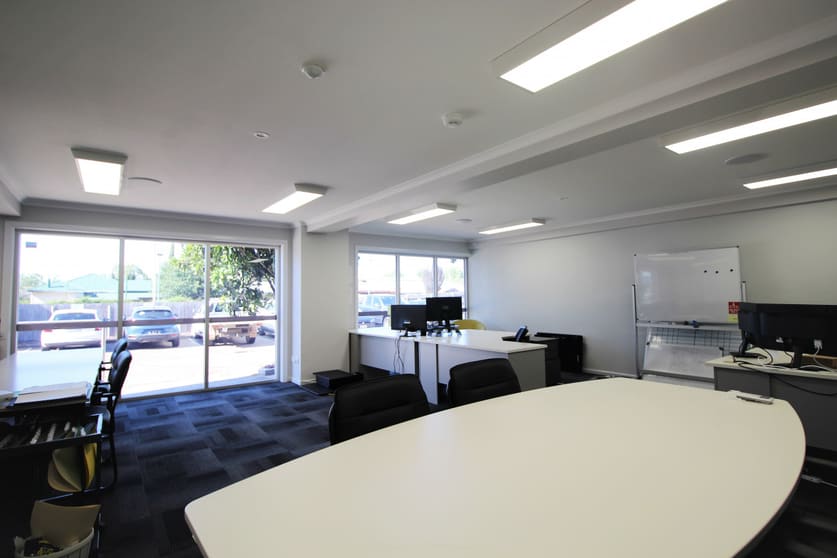 Click to view all images 6/161 James Street Toowoomba QLD 4350 - Image 2