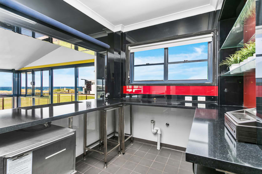 Click to view all images Cnr Marine Pde & Murranar Road Parade Towradgi NSW 2518 - Image 3