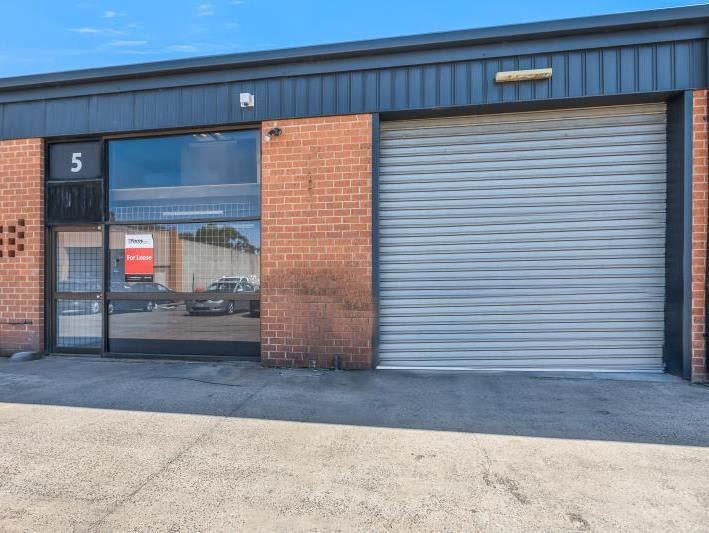 Click to view all images 5/2-4 Lace Street Doveton VIC 3177 - Image 1