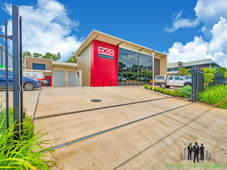 Click to view all images 2/43 Flinders Pde North Lakes QLD 4509 - Image 1