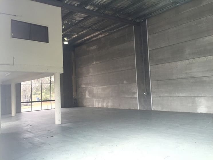 Click to view all images Unit 5/8 Kerr Road Ingleburn NSW 2565 - Image 2