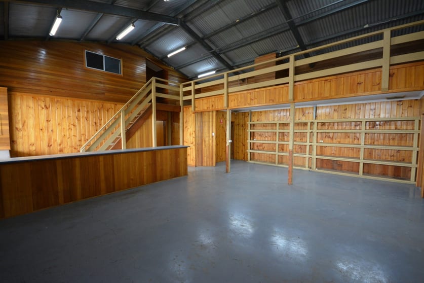 Click to view all images 71 Anderson Walk Smithfield SA 5114 - Image 3