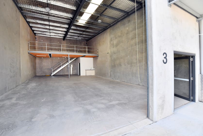 Click to view all images Unit 3/20-22 Venture Drive Noosaville QLD 4566 - Image 2