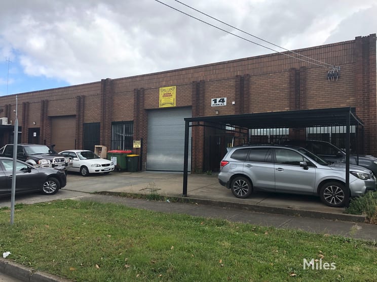 Click to view all images 14 Fink Street Preston VIC 3072 - Image 1