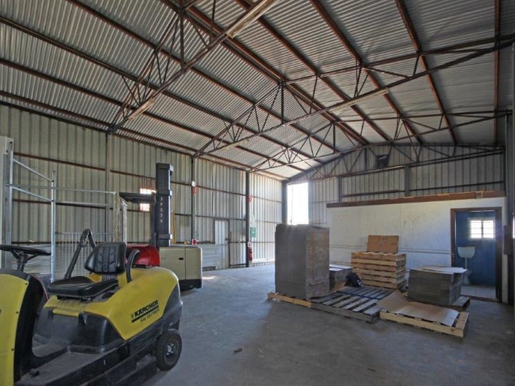 Click to view all images W/H C/34 Barndioota Road Salisbury Plain SA 5109 - Image 3