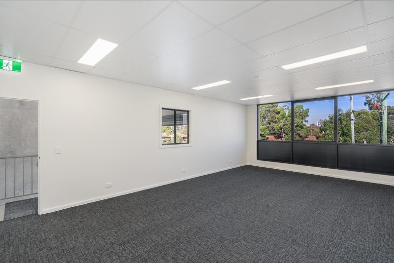 Click to view all images Liverpool NSW 2170 - Image 3
