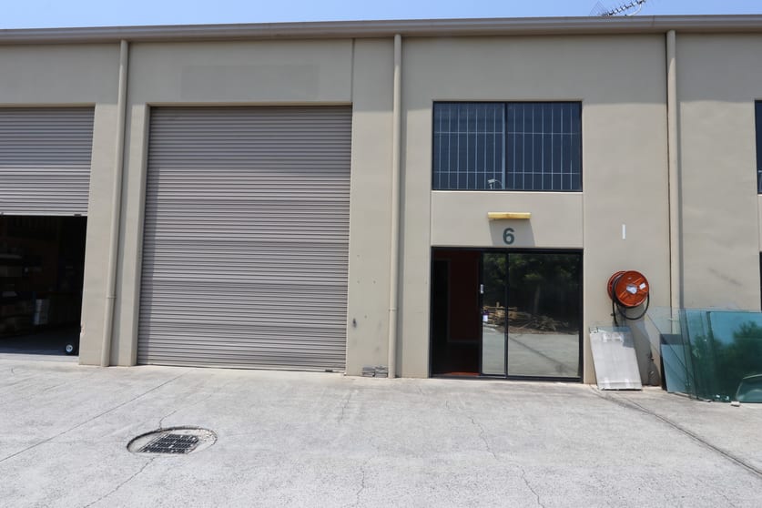 Click to view all images 6/35 Ern Harley Drive Burleigh Heads QLD 4220 - Image 1