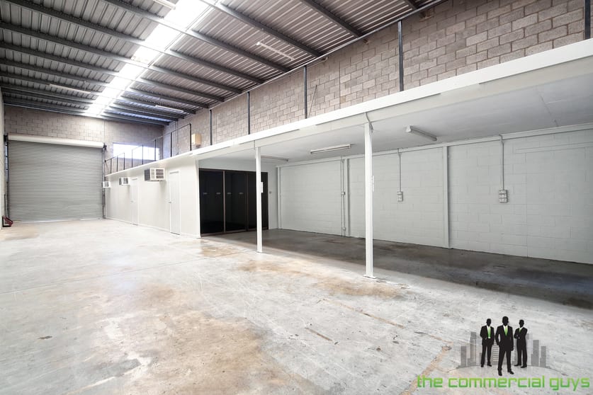 Click to view all images 3/51 Overlord Pl Acacia Ridge QLD 4110 - Image 3