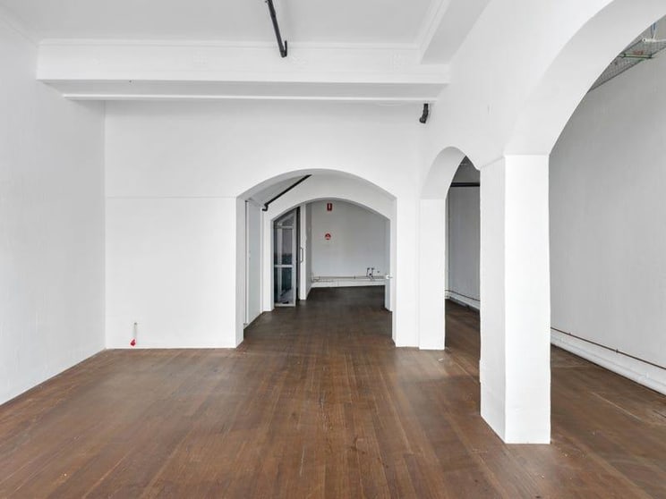 Click to view all images 1A Roslyn Street Potts Point NSW 2011 - Image 1