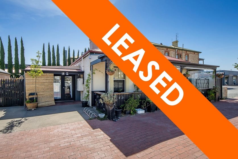 Click to view all images 10 Railway Terrace Victor Harbor SA 5211 - Image 1