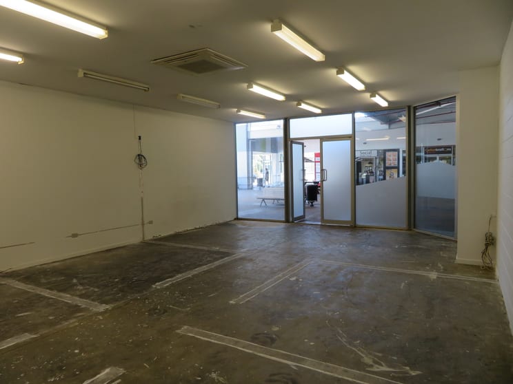Click to view all images Shop 6/4 Creek Street Walkerston QLD 4751 - Image 2