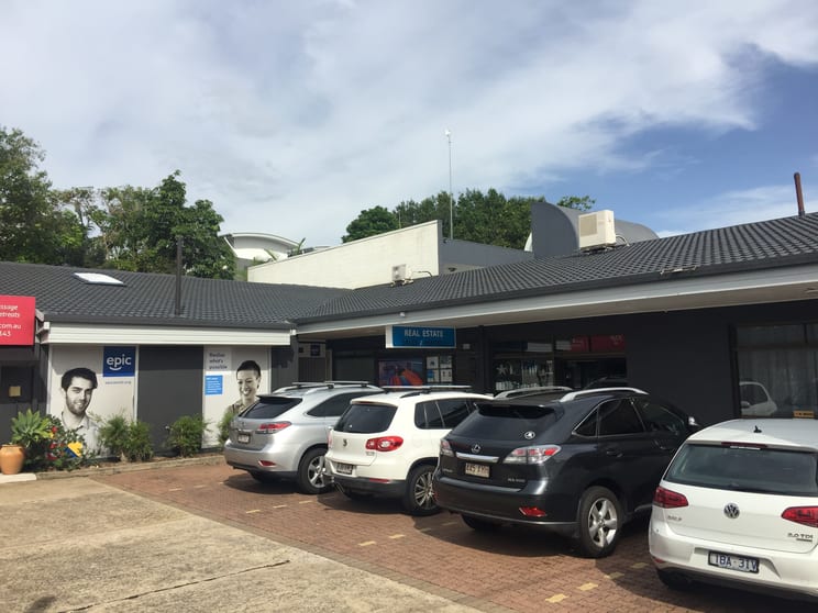 Click to view all images 4/8 Thomas Street Noosaville QLD 4566 - Image 3