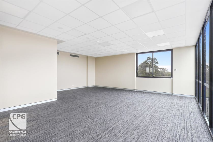 Click to view all images 4.6/5-7 Littleton Street Riverwood NSW 2210 - Image 3