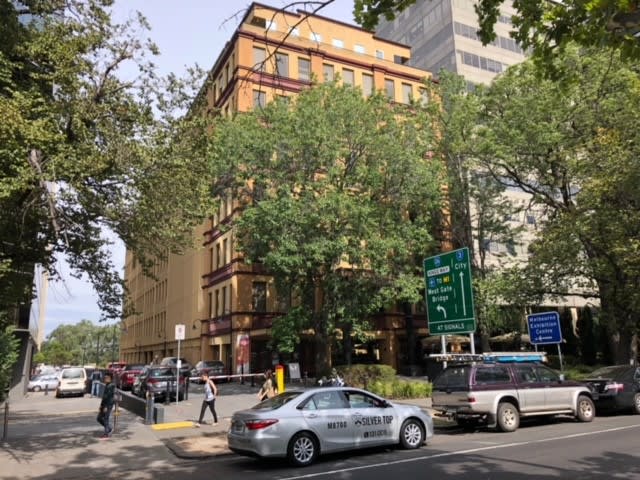Click to view all images O/434 St Kilda Road Melbourne VIC 3000 - Image 1