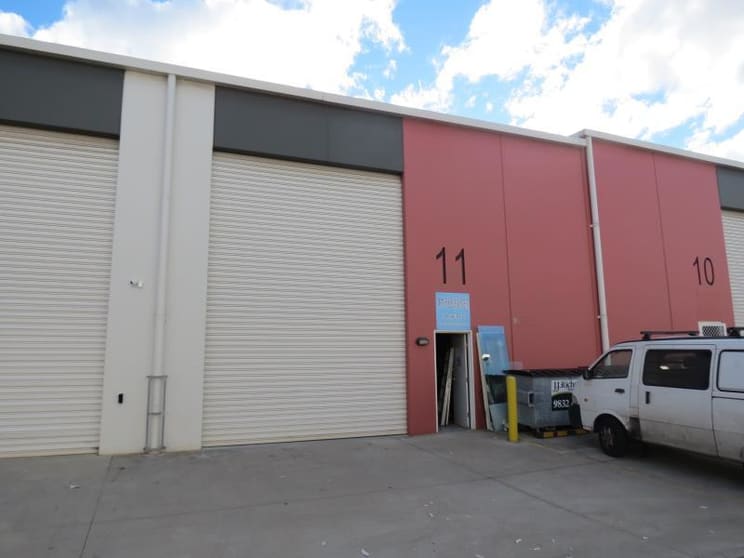 Click to view all images 364 Park Road Regents Park NSW 2143 - Image 2