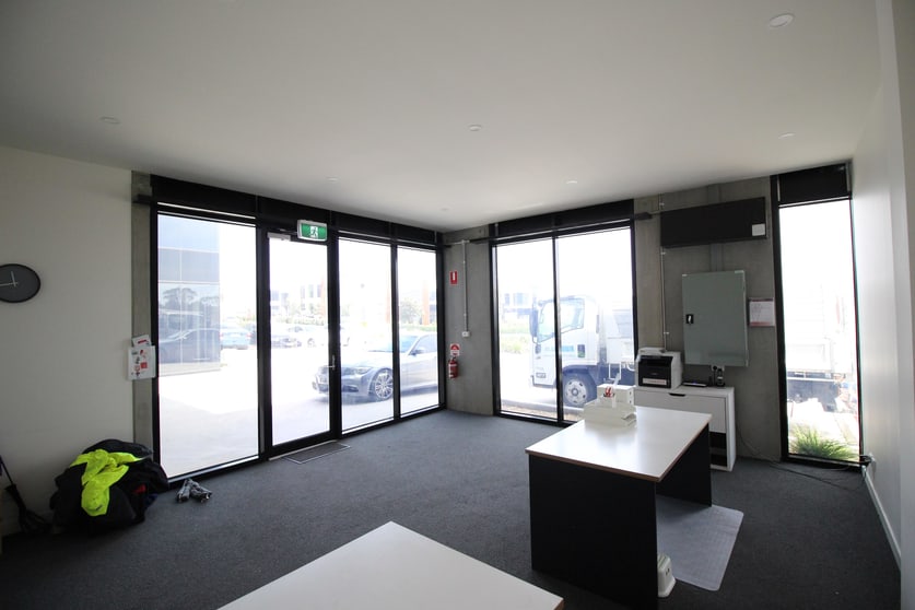 Click to view all images 19 Bayport Court Mornington VIC 3931 - Image 2
