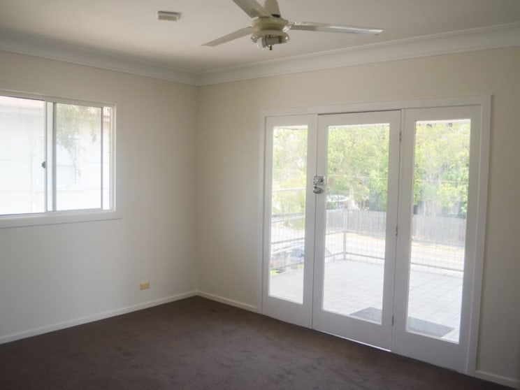 Click to view all images 13a Christine Avenue Miami QLD 4220 - Image 1