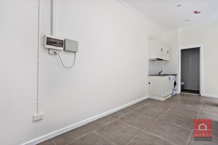 Click to view all images Shop 6/15-19 Toongabbie Road Toongabbie NSW 2146 - Image 3