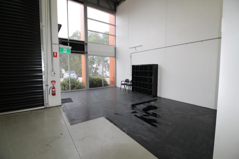 Click to view all images Unit 9/33 Colemans Road Carrum Downs VIC 3201 - Image 3