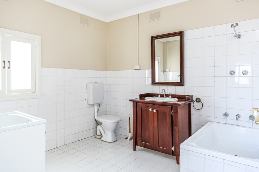 Click to view all images 14-30 Waterport Road Port Elliot SA 5212 - Image 3